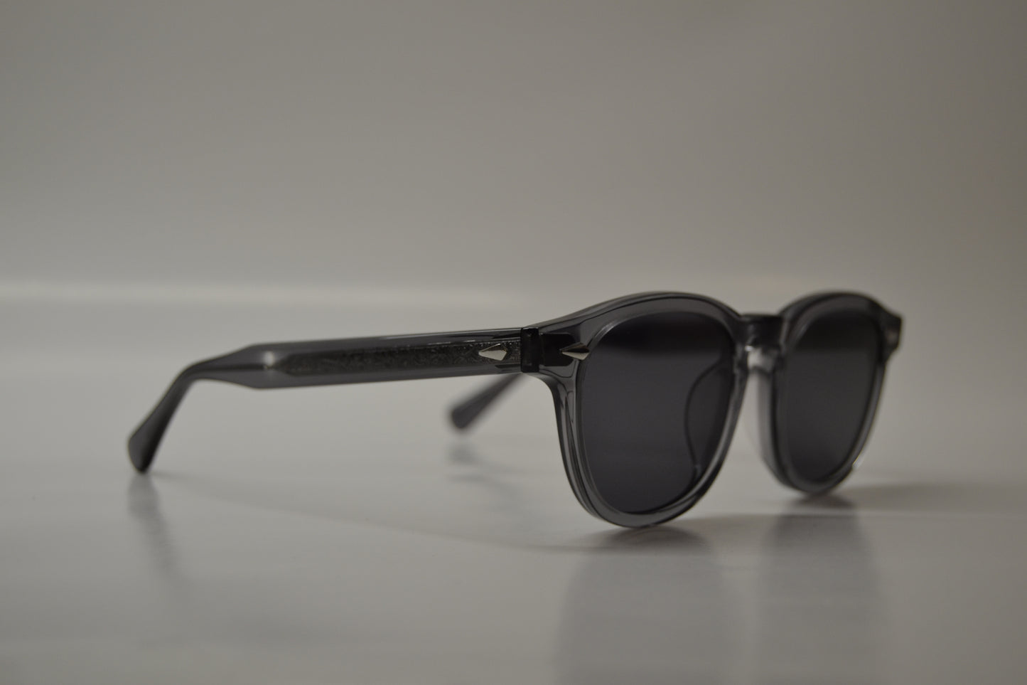 Bardovano sunglasses side view
