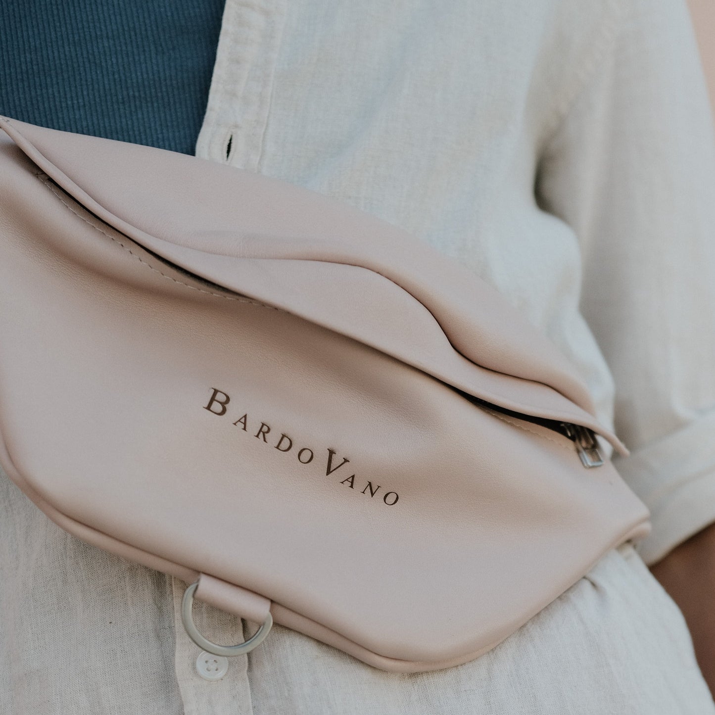 Moonbag